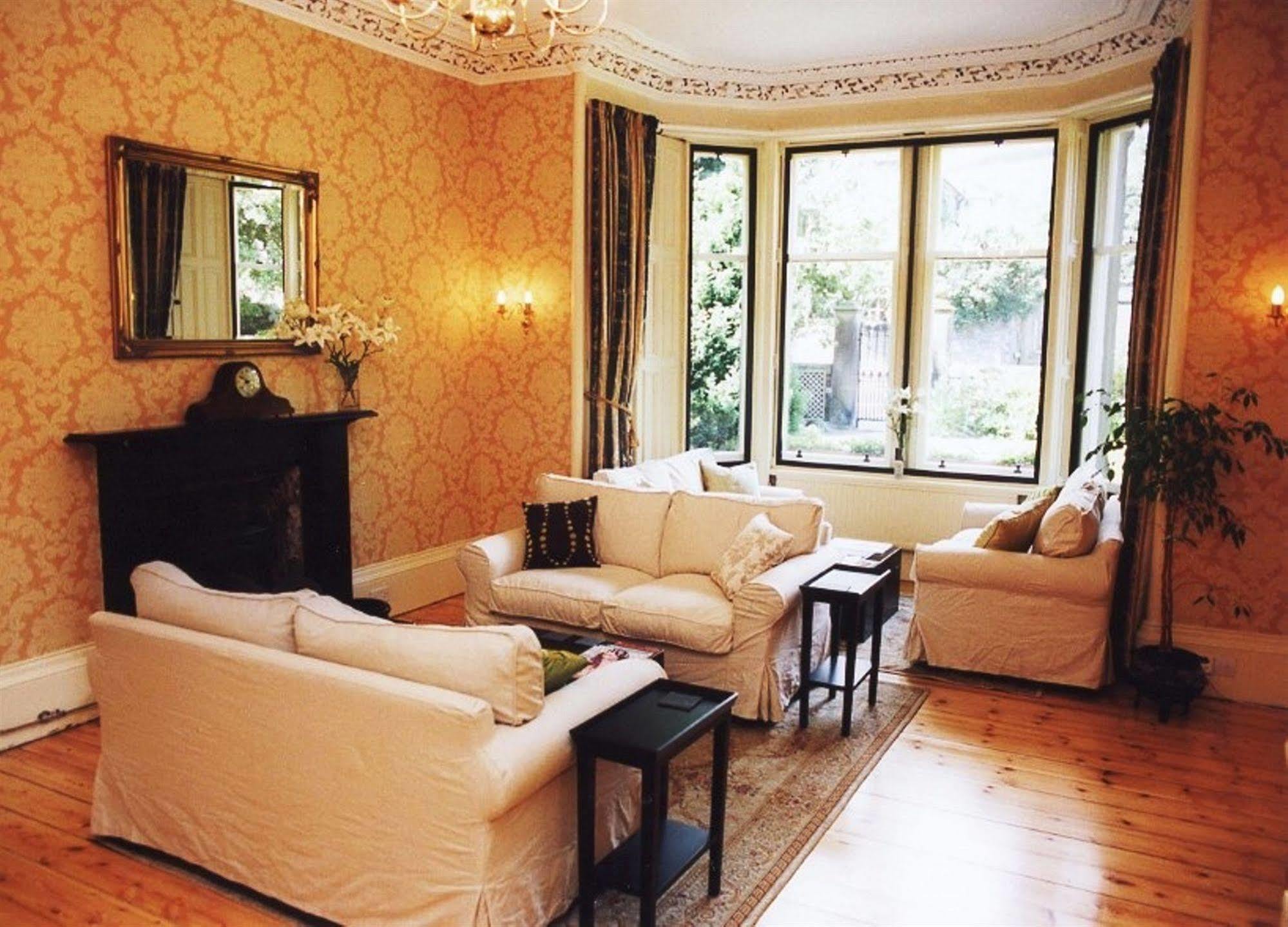 Caddon View Country Guest House Innerleithen Exteriör bild